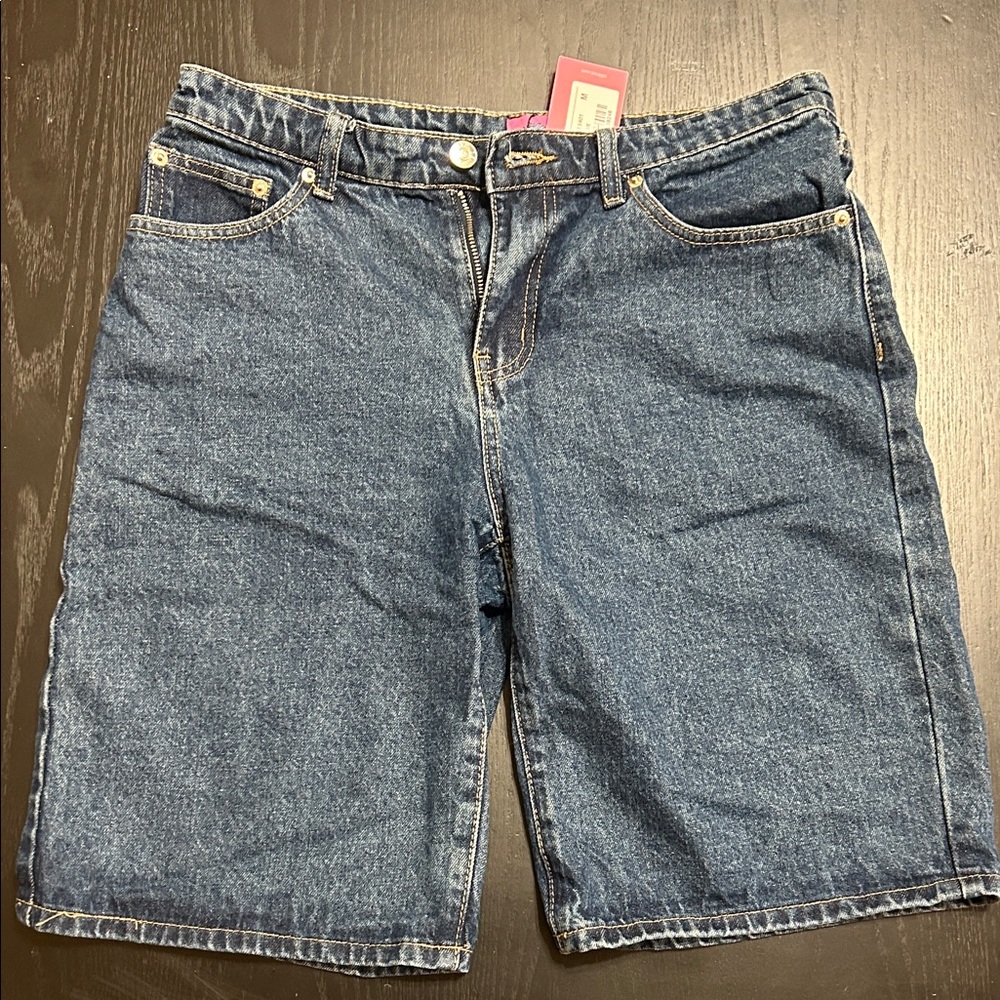 Edikted Blue Denim Jorts